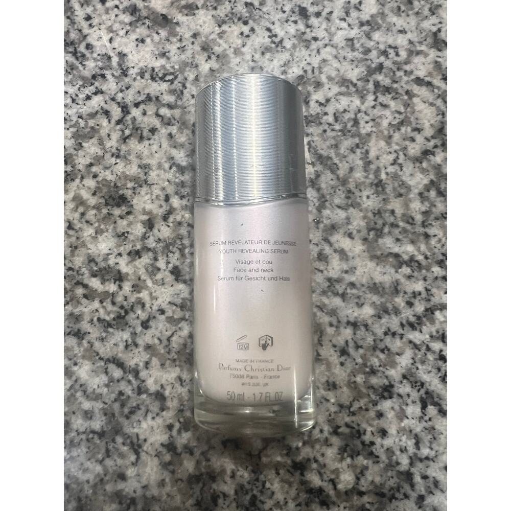 NWOT- Capture Totale Le Serum - Picture 3 of 4
